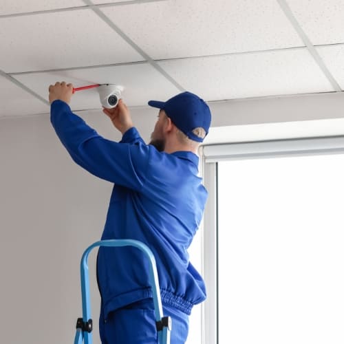 Installation de système de surveillance